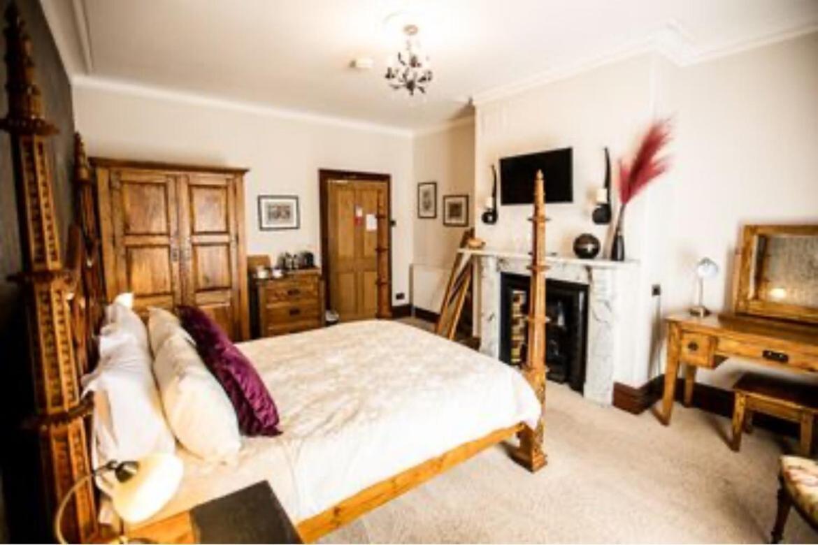 Bed and Breakfast Abbotsleigh Of Whitby Exterior foto